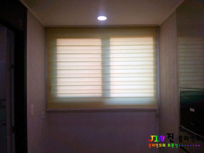 71CAM00086.jpg