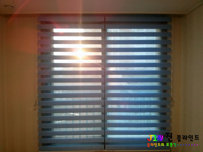 81CAM00098.jpg